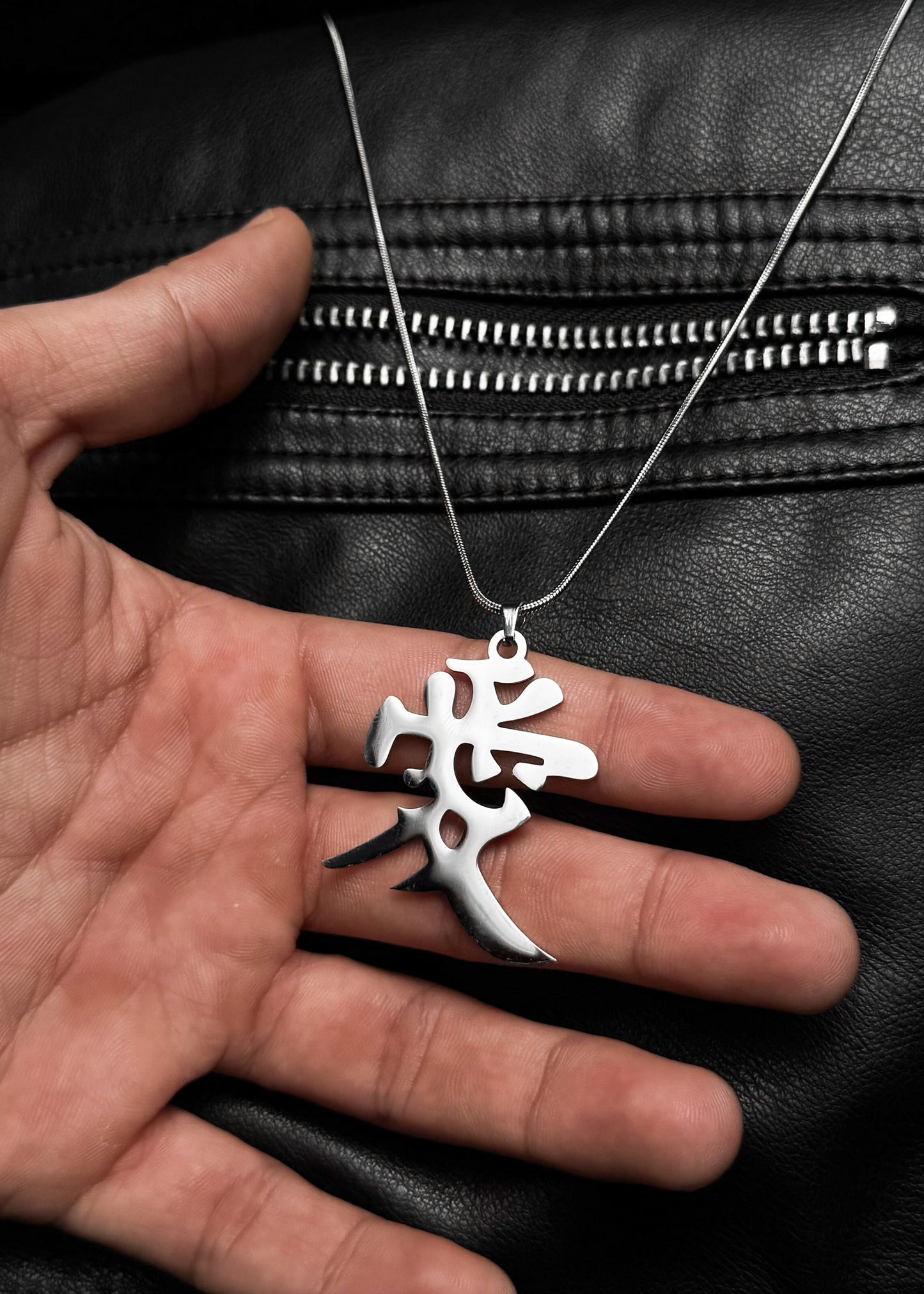 GAARA / PENDANT WITH CHAIN