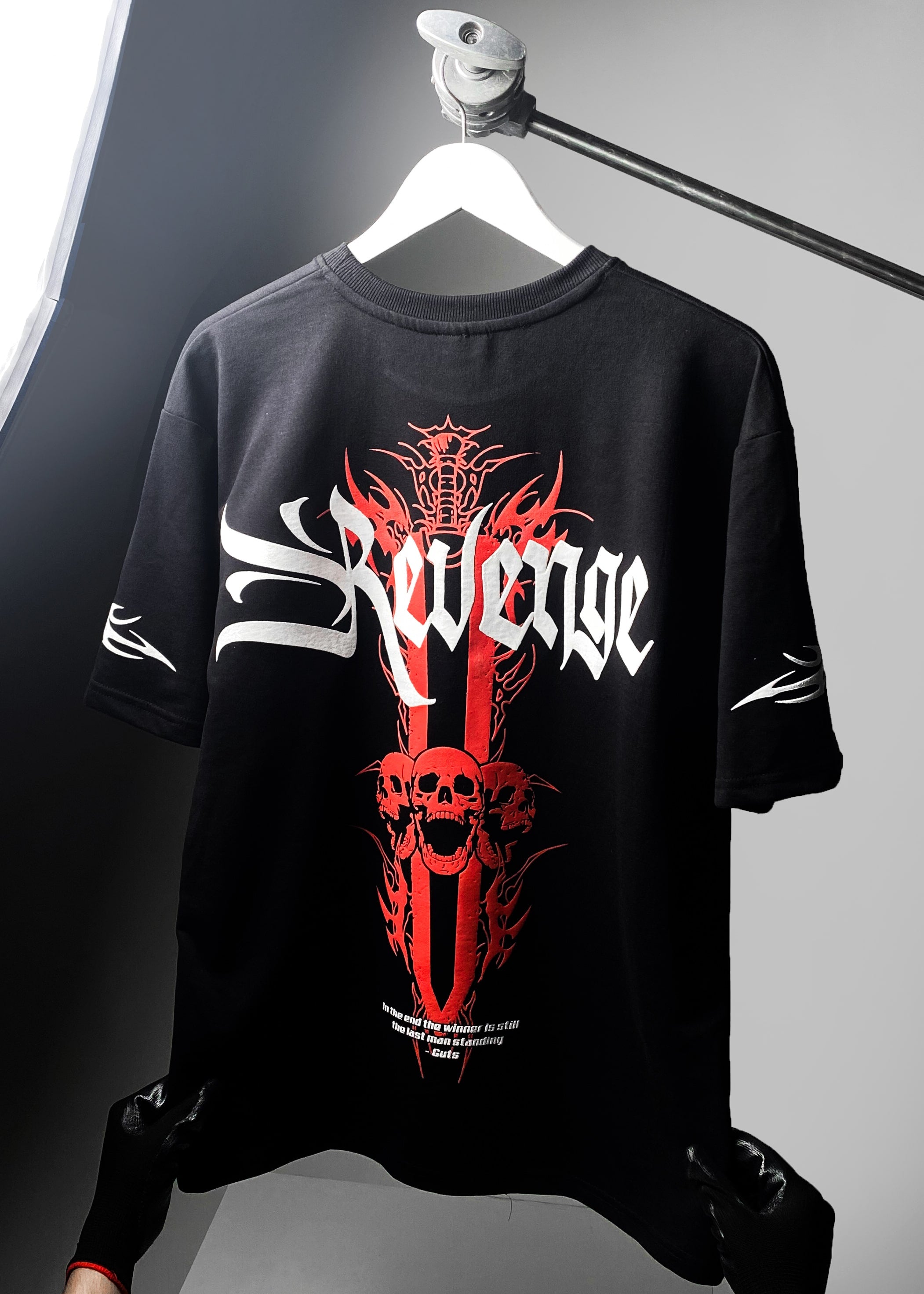 BERSERK REVENGE 01 / OVERSIZED T-SHIRT