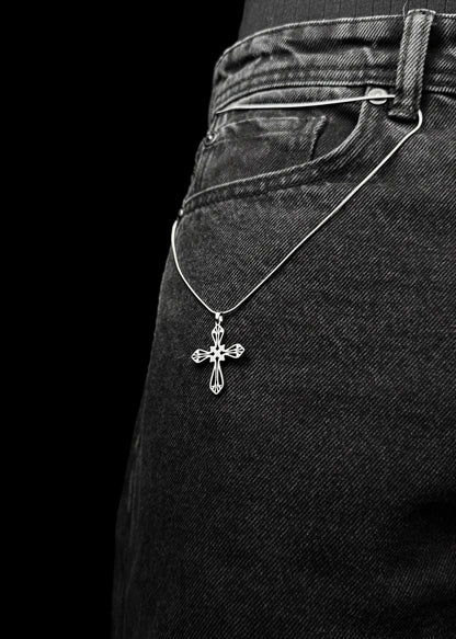 CHROME CORE / PENDANT WITH CHAIN