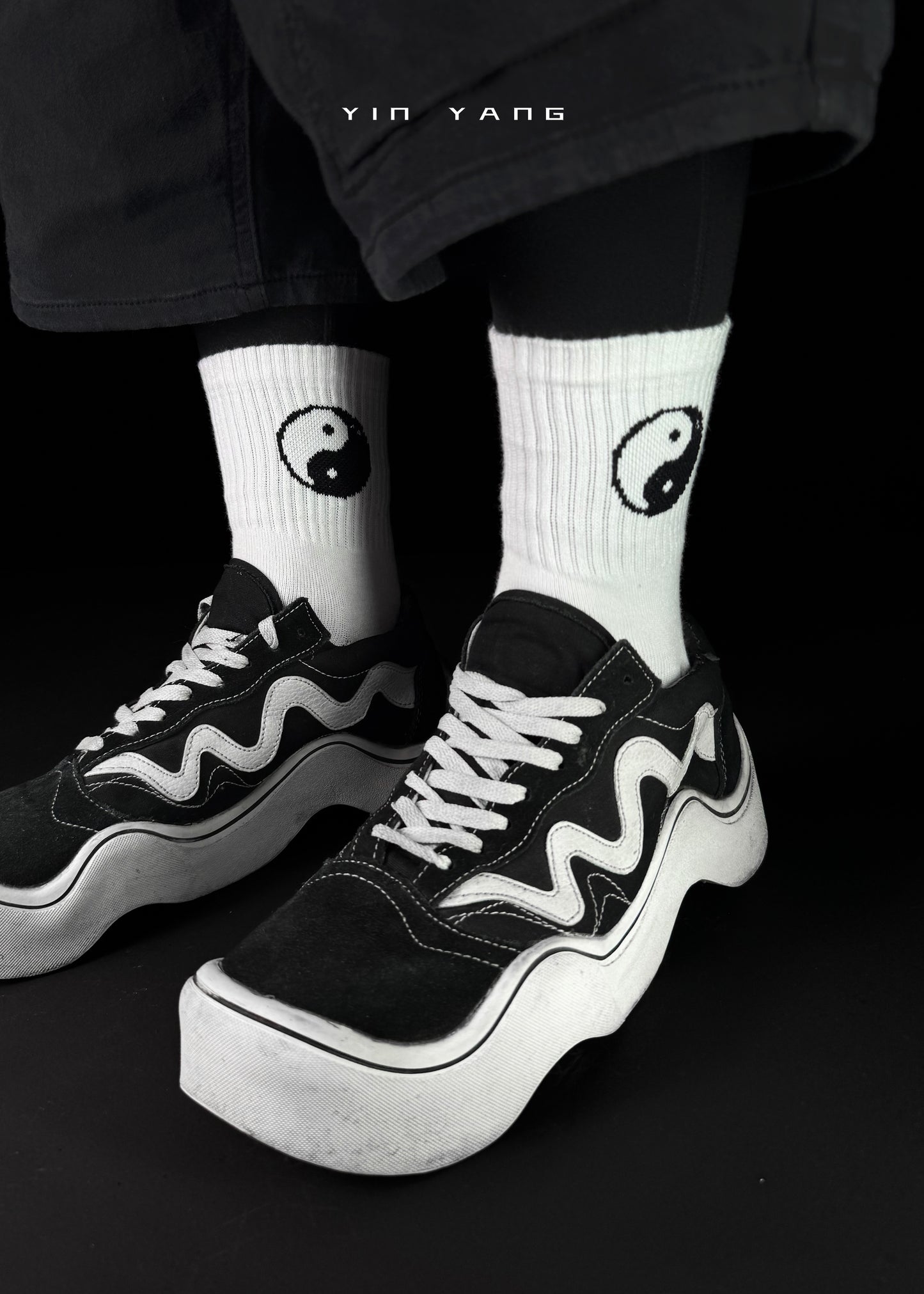YIN YANG / SOCKS
