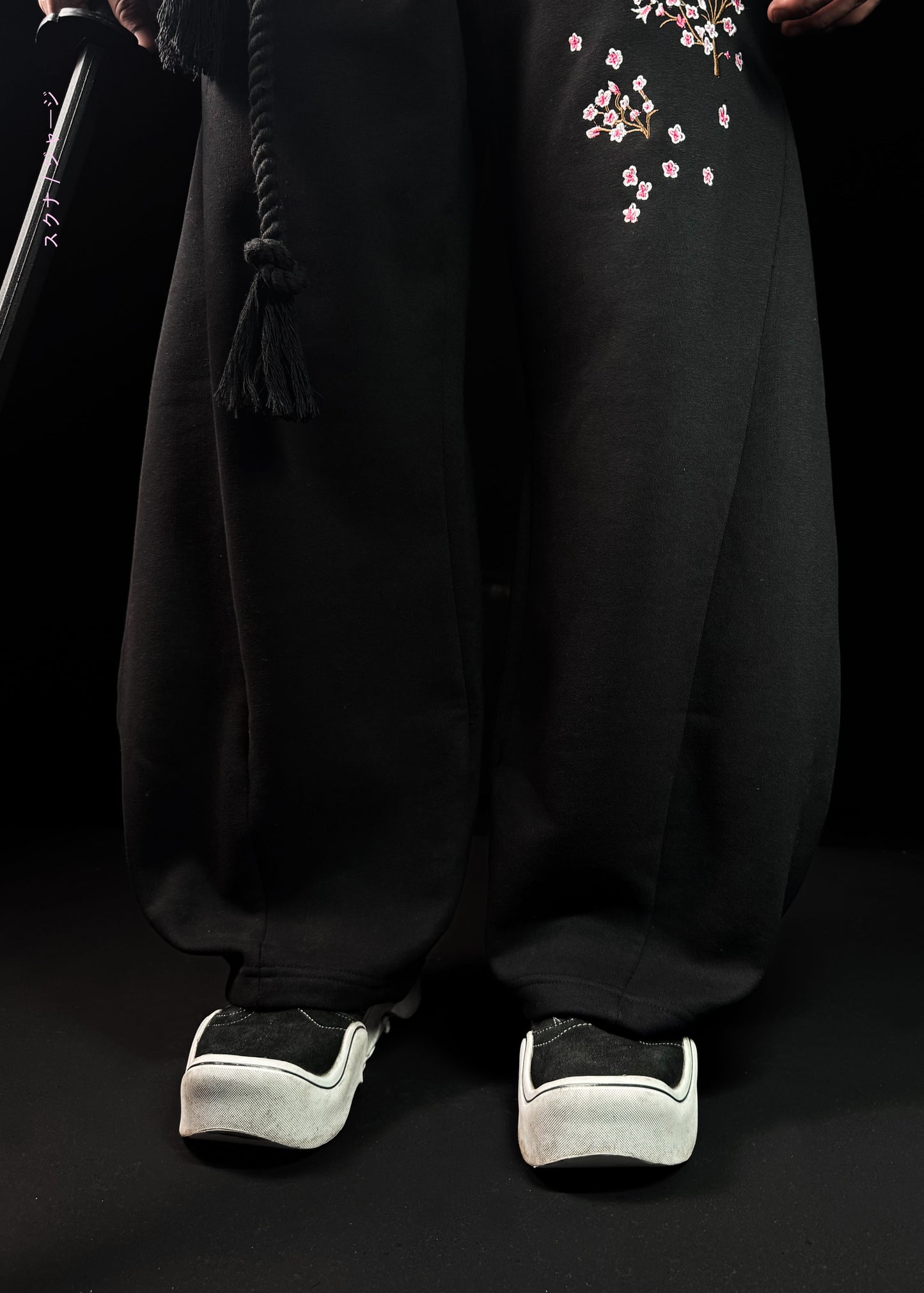 CHERRY BLOSSOM / BARREL SWEATPANTS