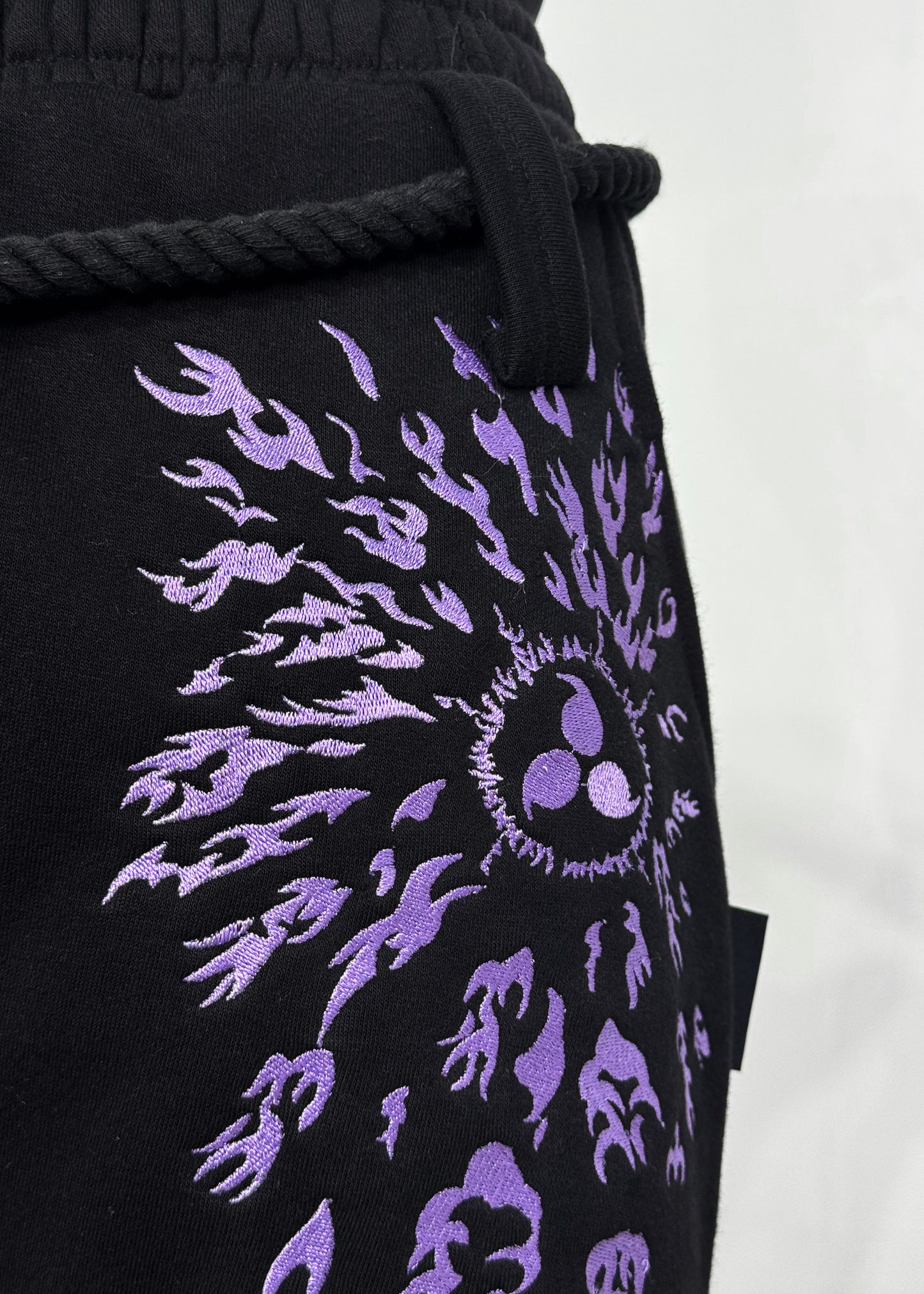 SASUKE CURSE / BARREL SWEATPANT