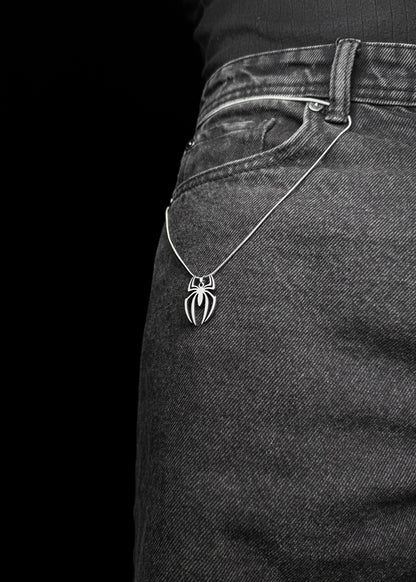 SPIDER / PENDANT WITH CHAIN