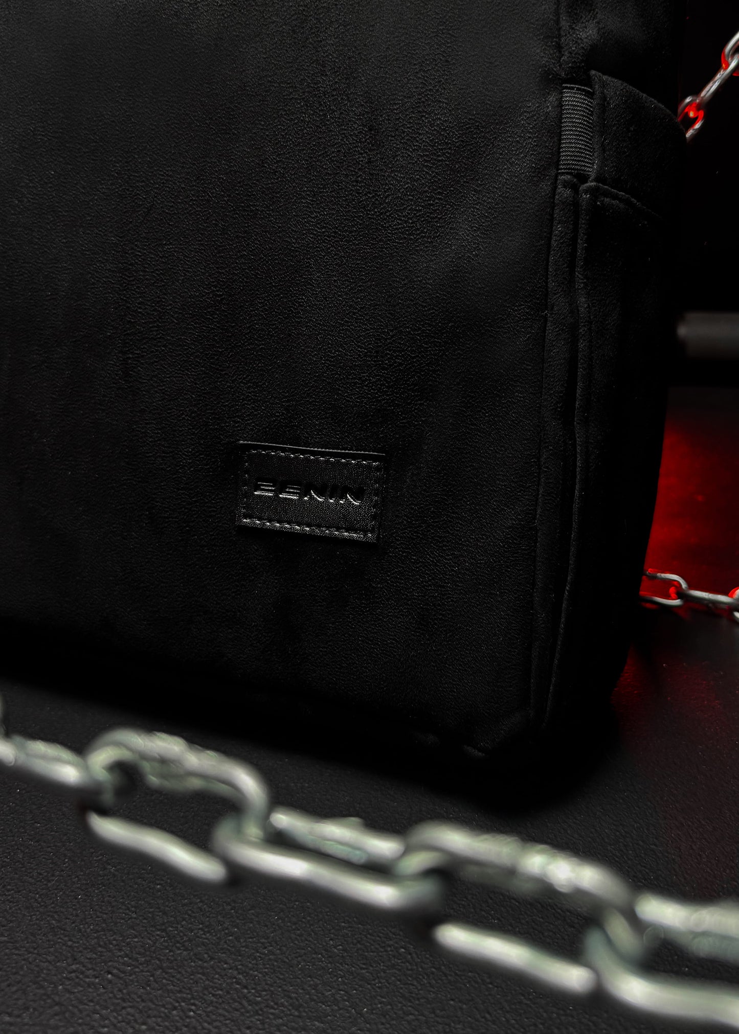 PHANTOM TROUPE SUEDE / BACKPACK