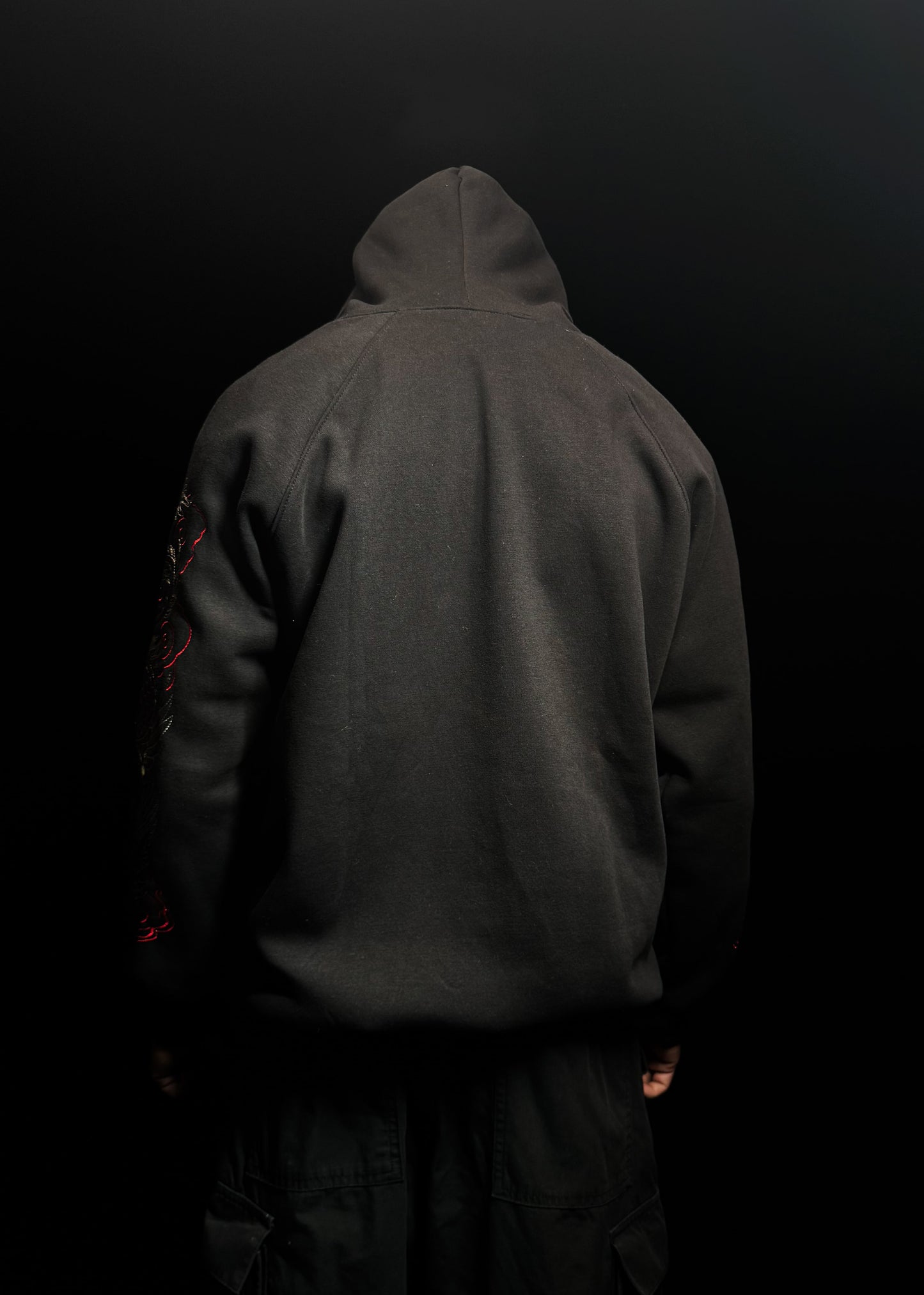 DRAGON EMBROIDERY / ZIPPER