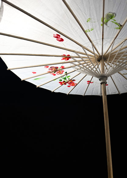 WHITE JAPANESE / WOODEN UMBRELLA