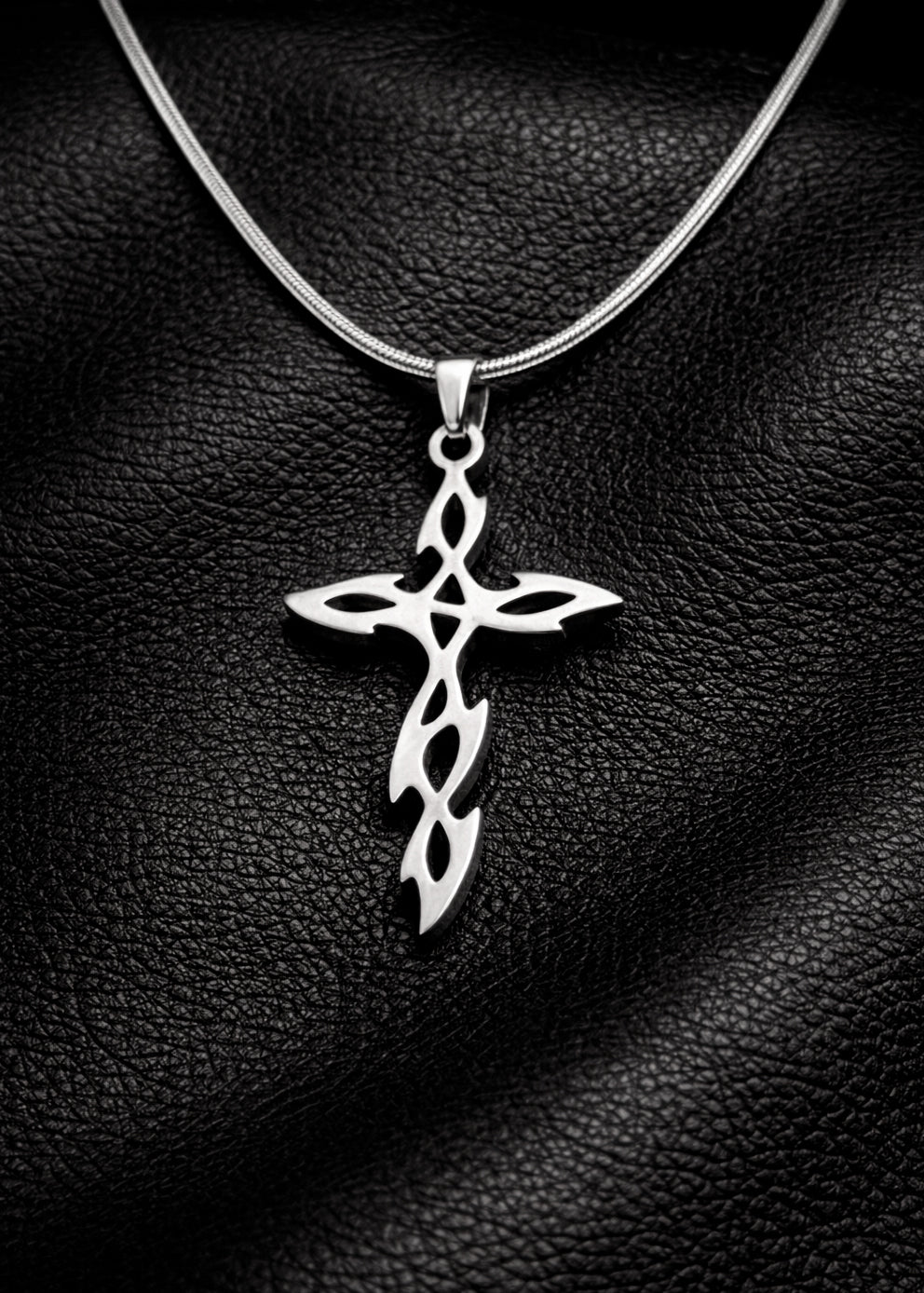 CROSS CHROME / PENDANT WITH CHAIN